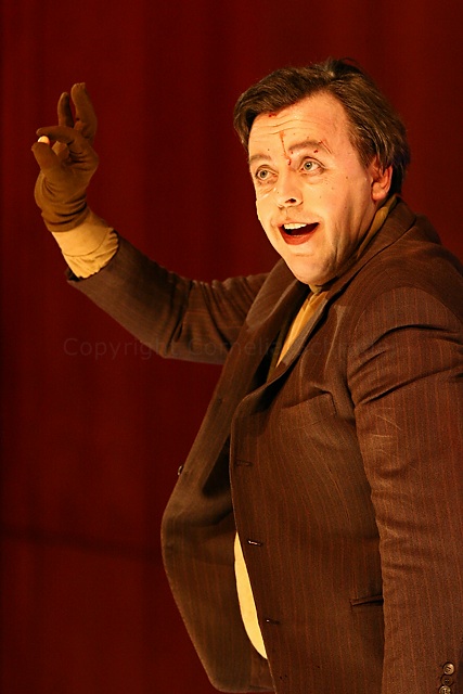 Dunkel lockende Welt