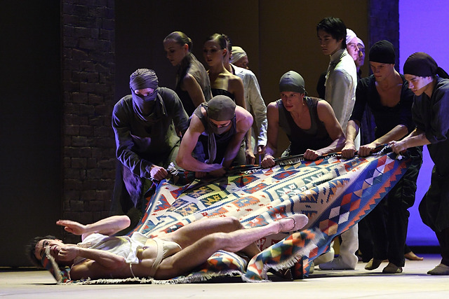 Josephs Legende_Verklungene Feste