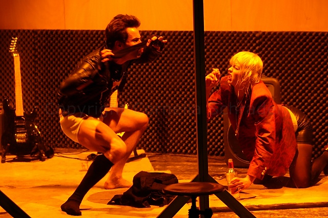 Rose - oder Liebe ist nicht genug